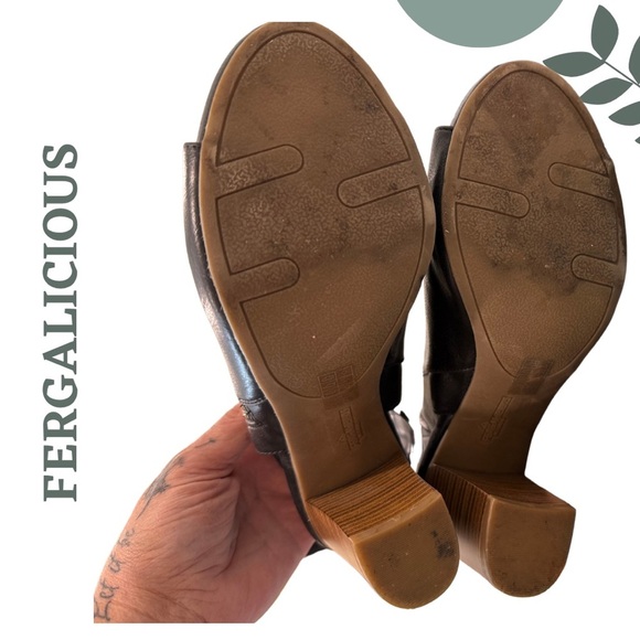 🛍️3/$40 Fergalicious by Fergie Black Camille Block Heeled Sandals Open Toe – 8M - Picture 5 of 7